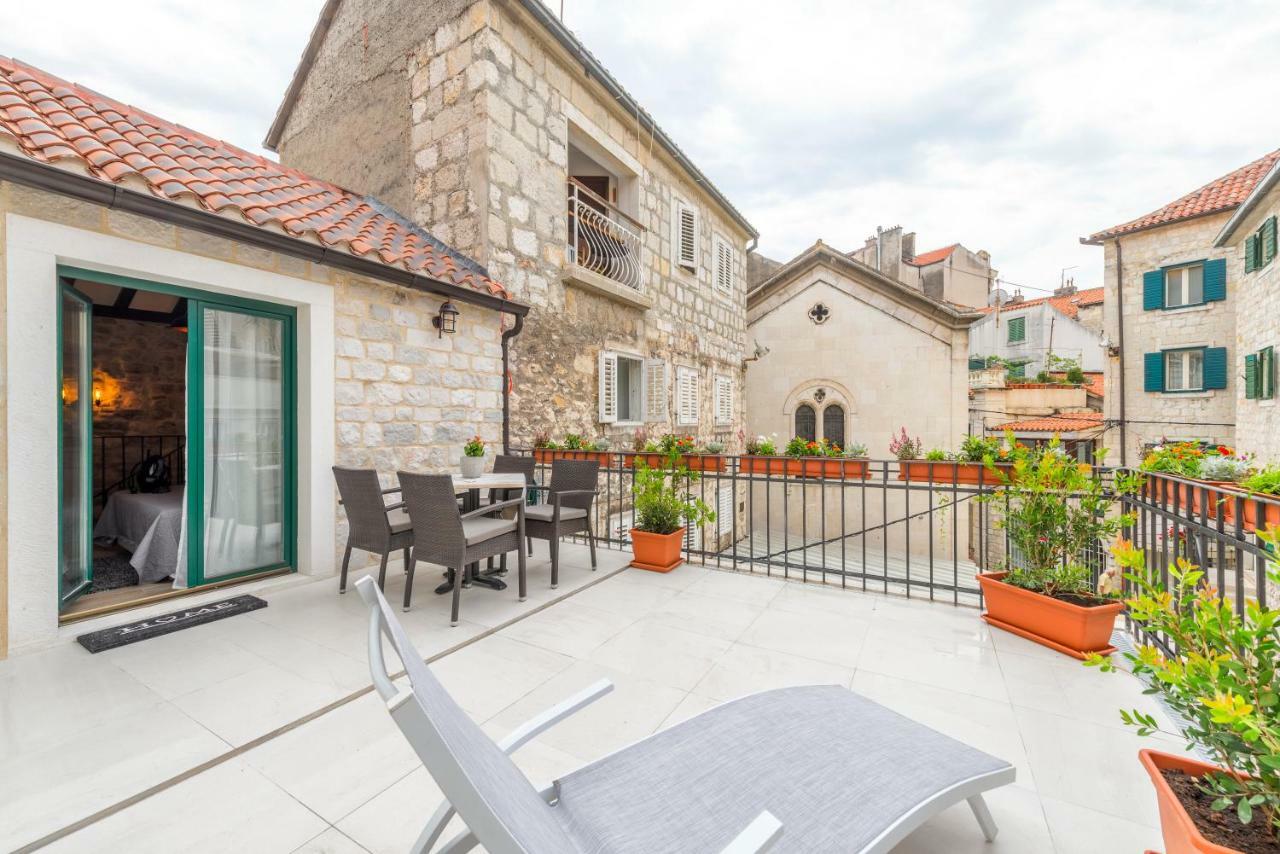 Apartments & Rooms Dujam Split Exterior photo